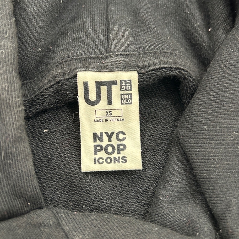 Jean-Michel Basquiat Crown Hoodie UT Uniqlo Black NYC Pop Icons Graphic - Picture 7 of 10